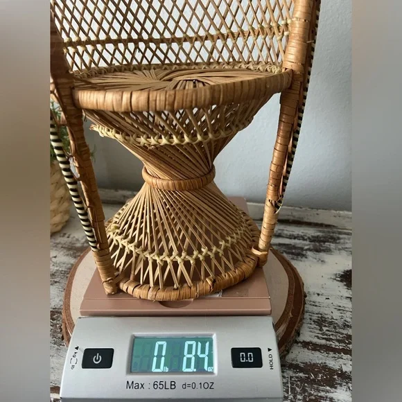 Vintage Wicker Peacock Fan Back Rattan Chair 16” Plant Stand or Doll Boho EVC - Picture 10 of 10